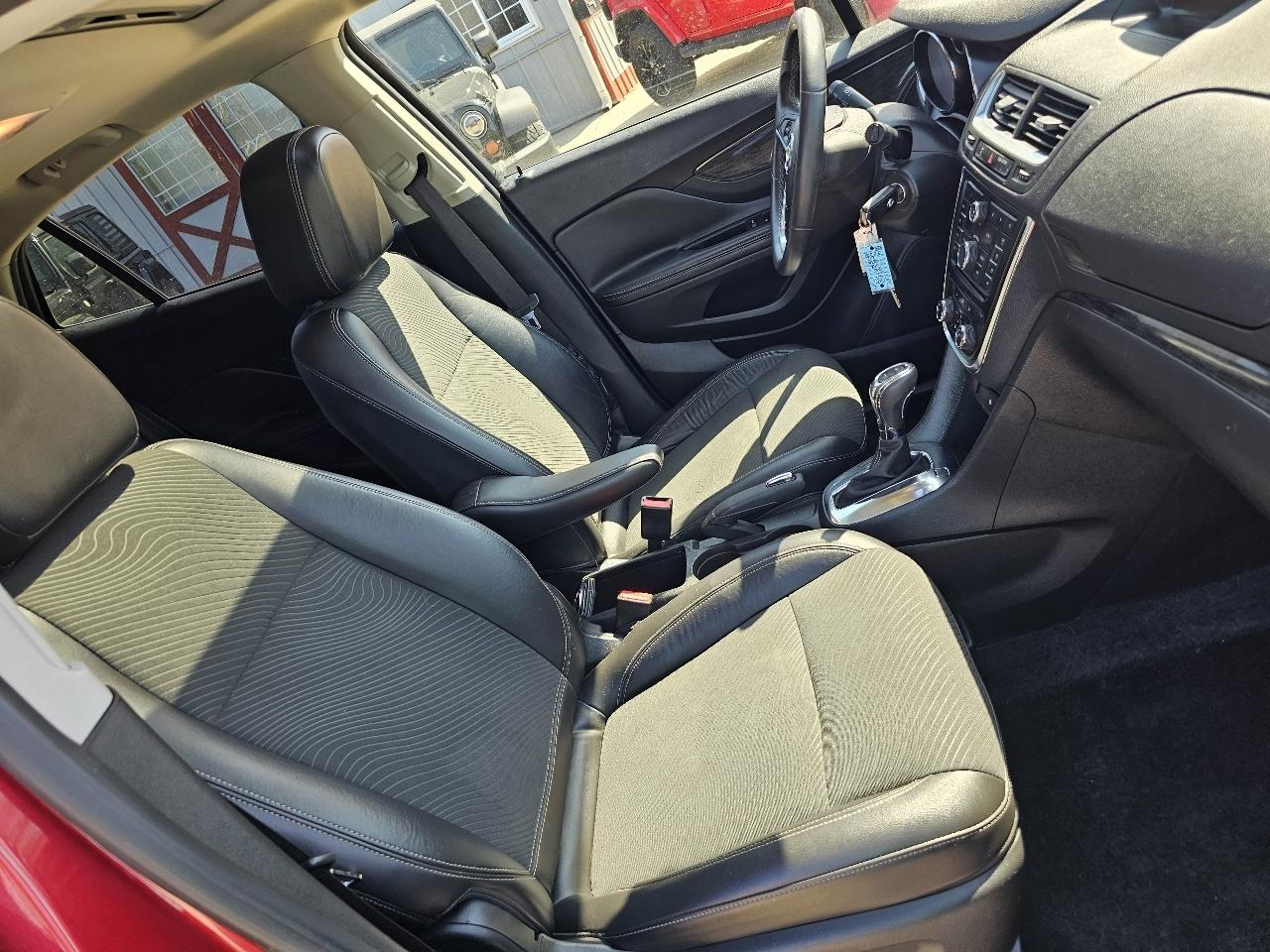 Buick Encore Convenience FWD 2014