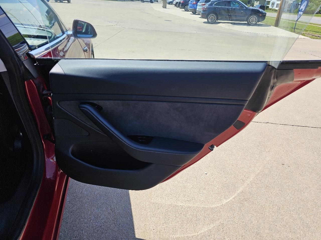 Tesla Model 3 Long Range 2018