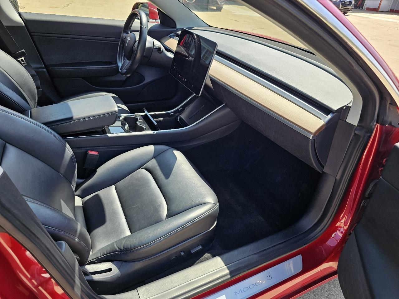 Tesla Model 3 Long Range 2018