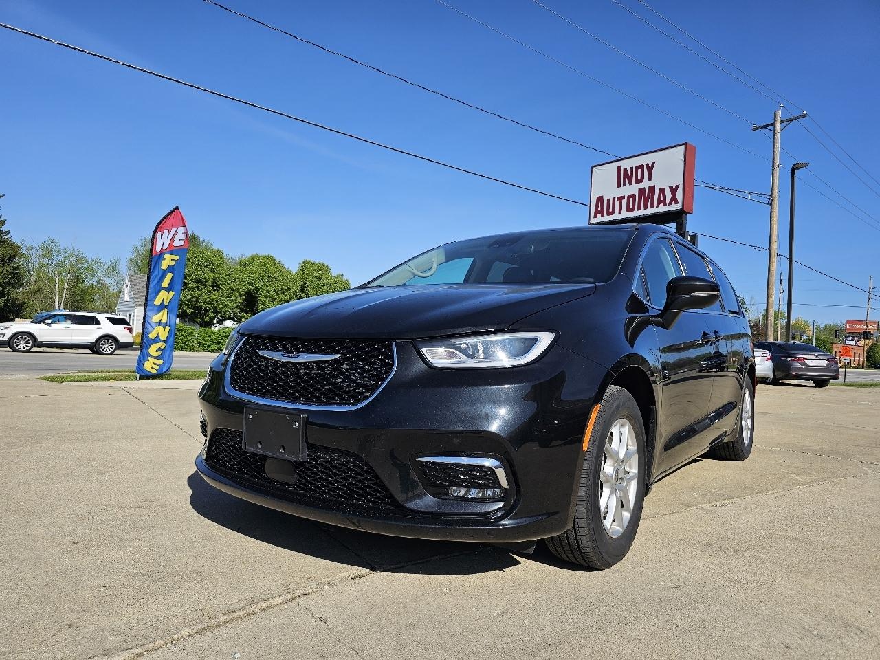 Chrysler Pacifica Touring L 2023
