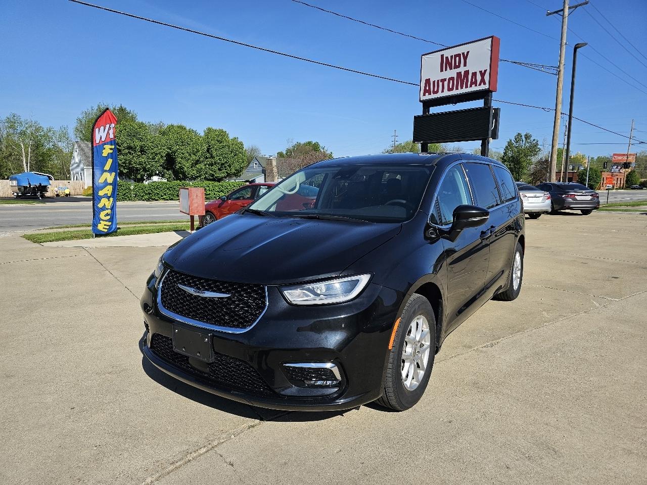 Chrysler Pacifica Touring L 2023