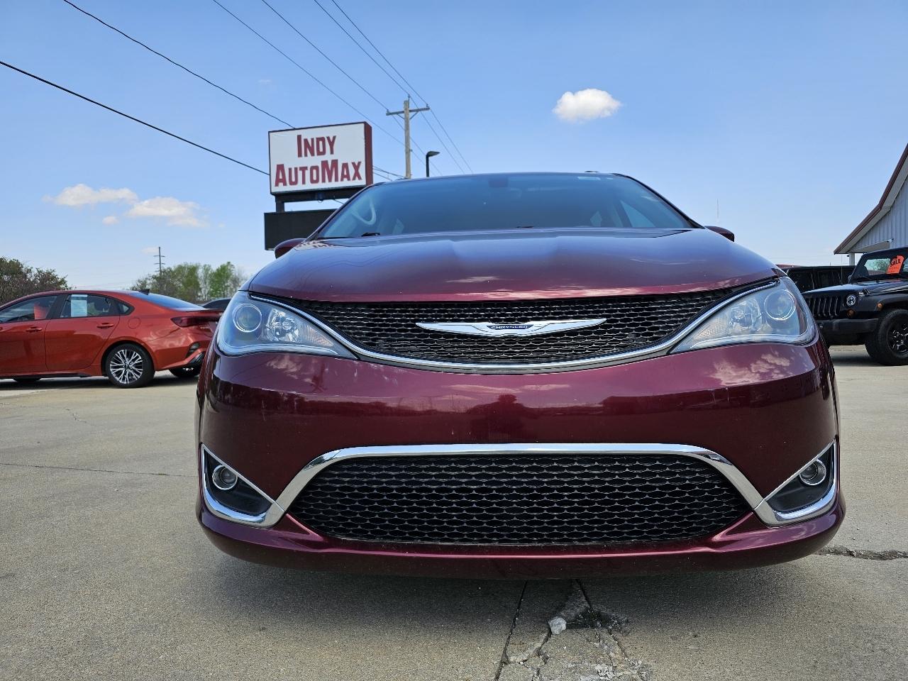 Chrysler Pacifica Touring-L Plus 2019