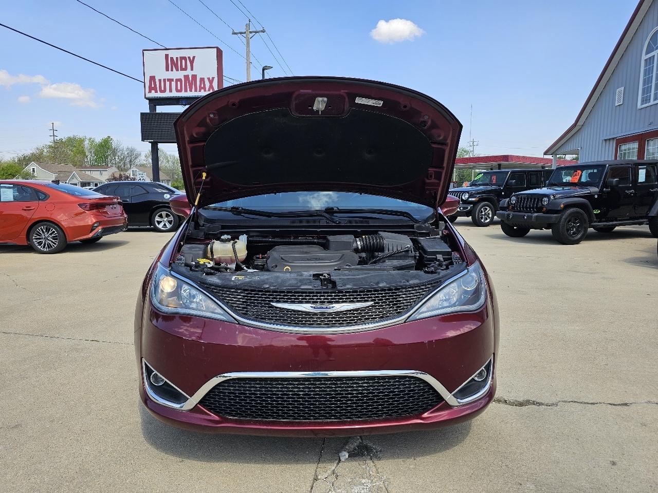 Chrysler Pacifica Touring-L Plus 2019