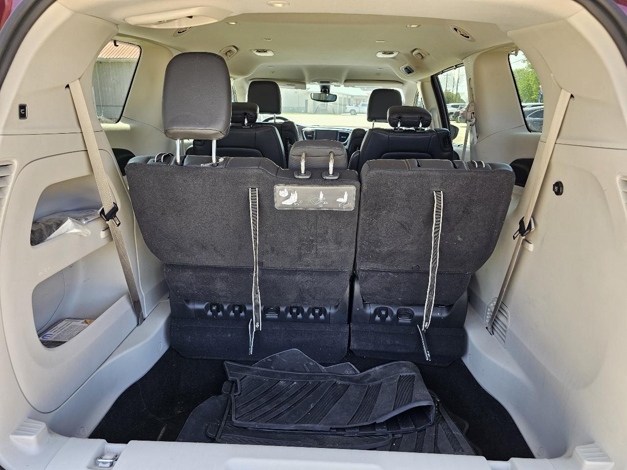 Chrysler Pacifica Touring-L Plus 2019