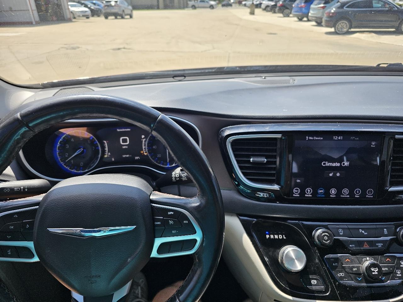 Chrysler Pacifica Touring-L Plus 2019