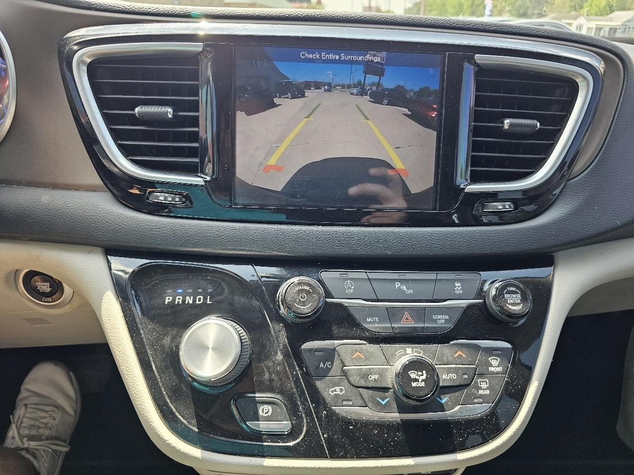 Chrysler Pacifica Touring-L Plus 2019