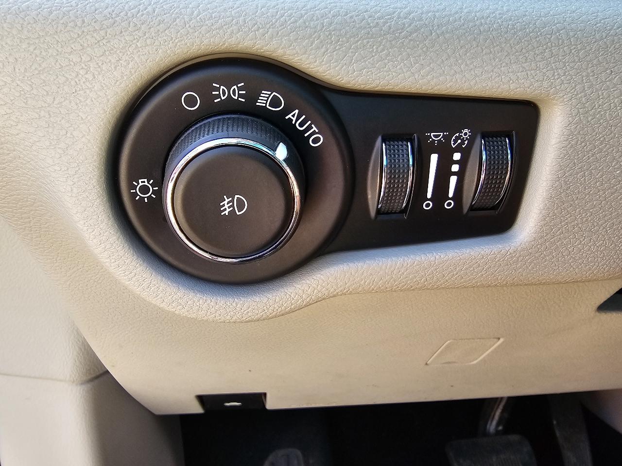 Chrysler Pacifica Touring-L Plus 2019