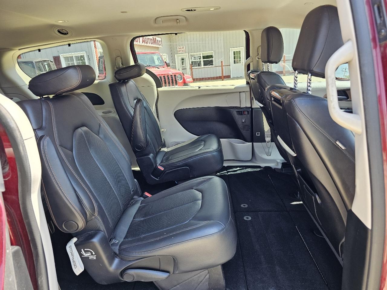 Chrysler Pacifica Touring-L Plus 2019