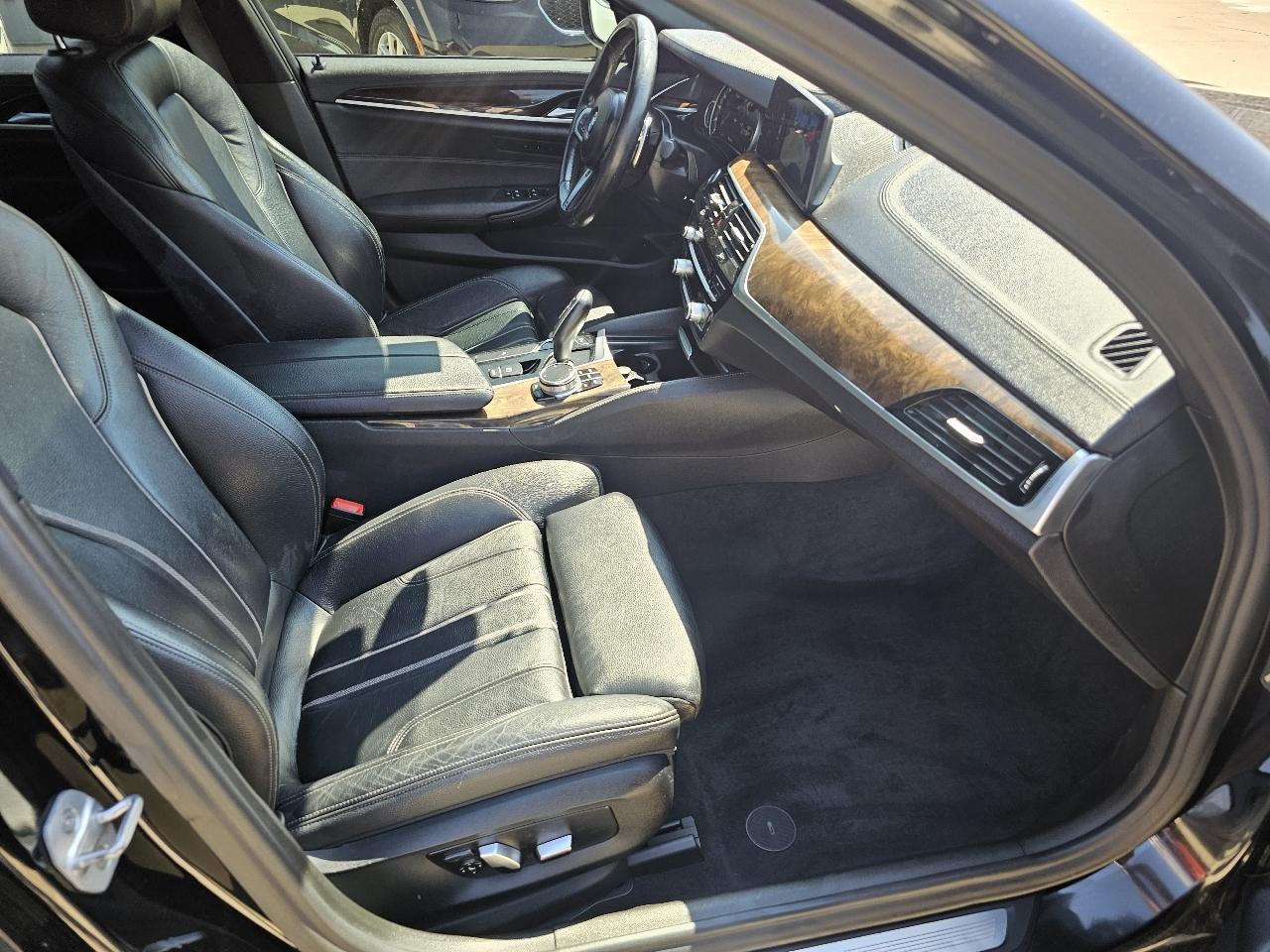 BMW 5-Series 530i xDrive 2018