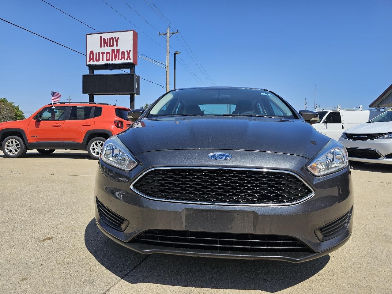 Ford Focus SE Sedan 2016