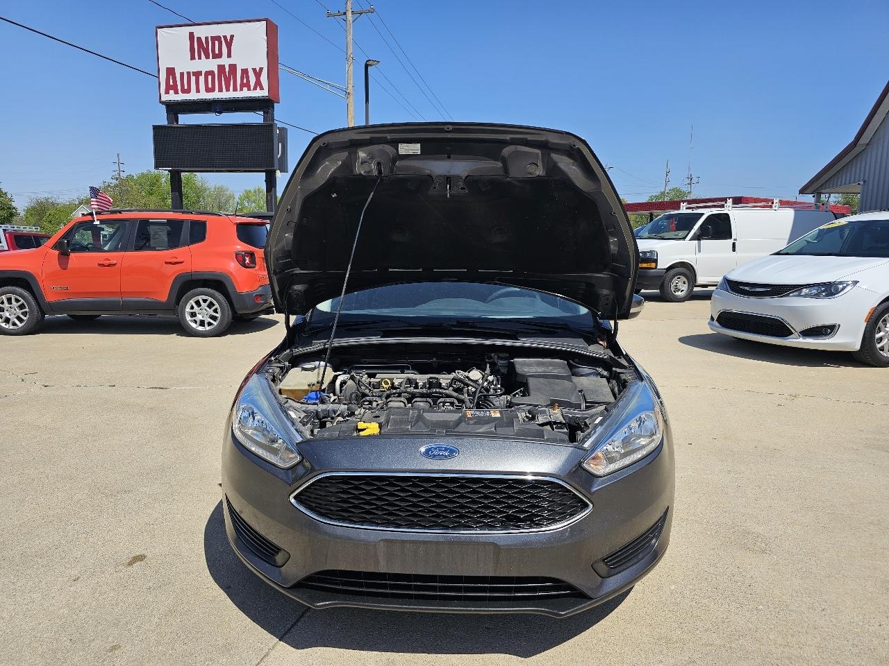 Ford Focus SE Sedan 2016