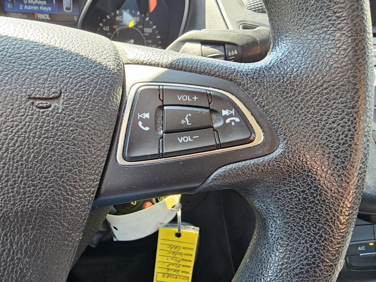Ford Focus SE Sedan 2016