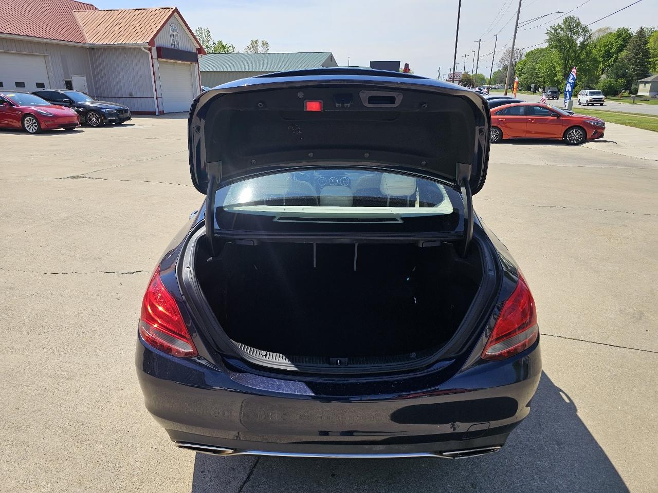 Mercedes-Benz C-Class C300 4MATIC Sedan 2016