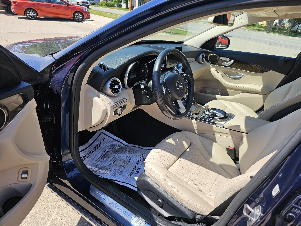 Mercedes-Benz C-Class C300 4MATIC Sedan 2016