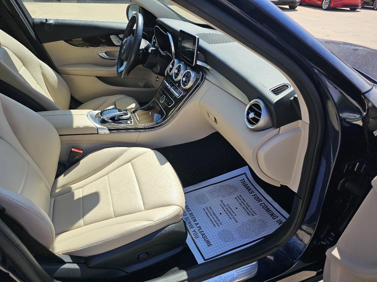 Mercedes-Benz C-Class C300 4MATIC Sedan 2016