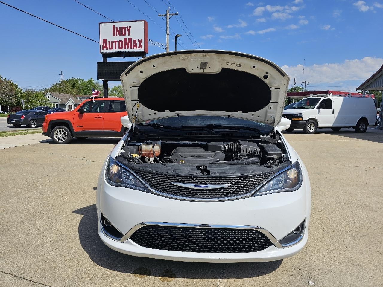 Chrysler Pacifica Touring-L 2020