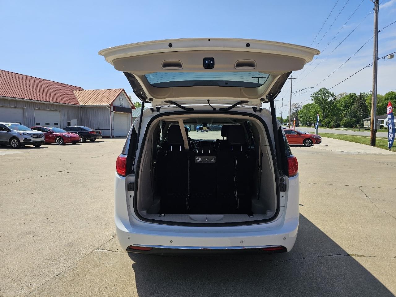 Chrysler Pacifica Touring-L 2020