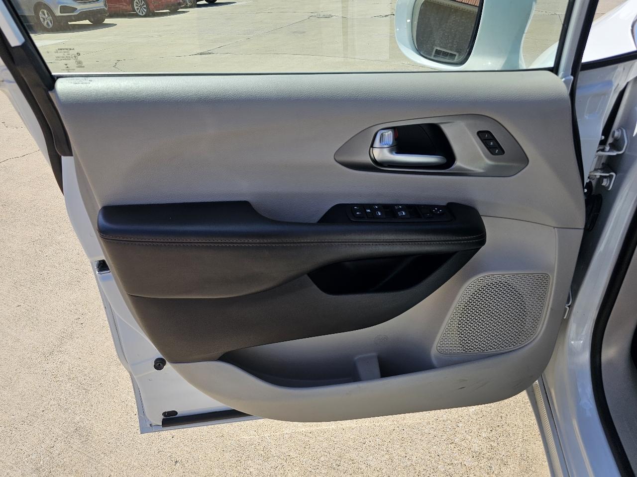 Chrysler Pacifica Touring-L 2020