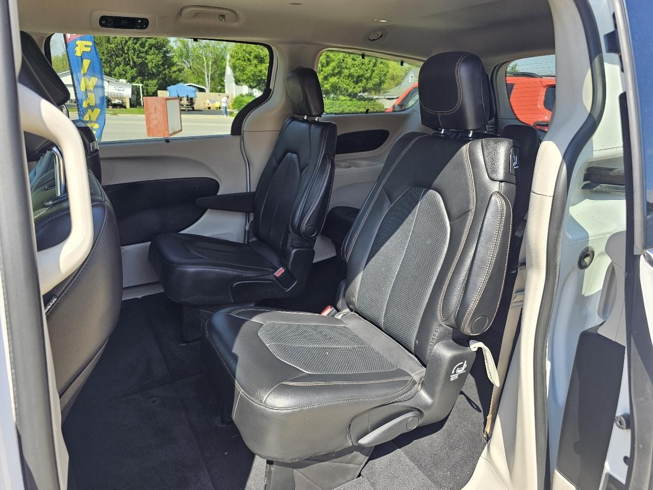 Chrysler Pacifica Touring-L 2020