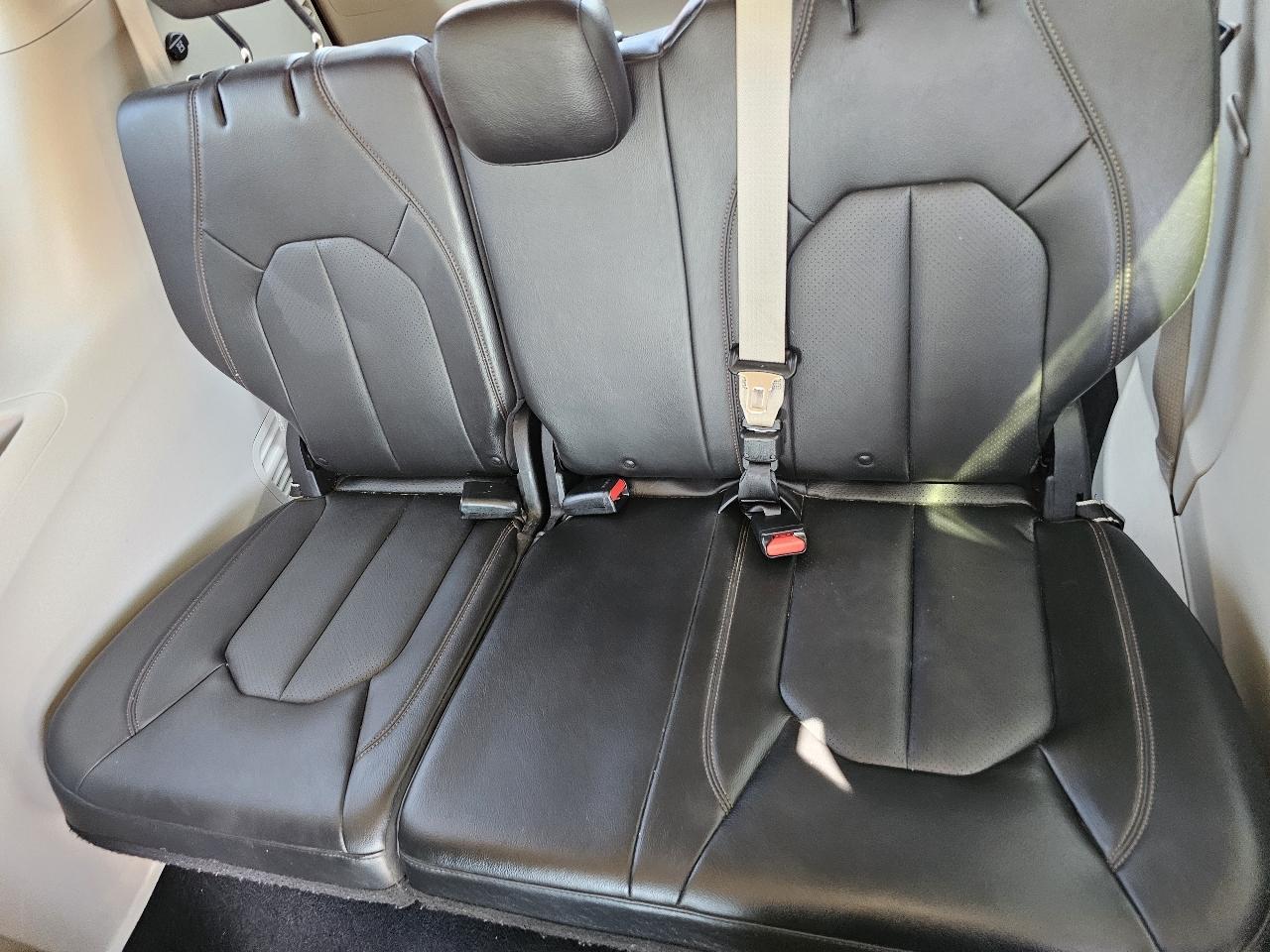 Chrysler Pacifica Touring-L 2020
