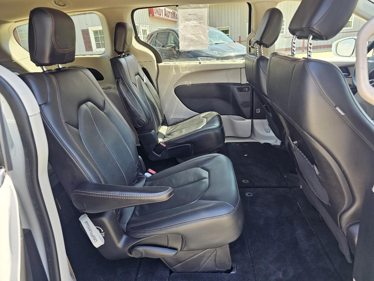 Chrysler Pacifica Touring-L 2020