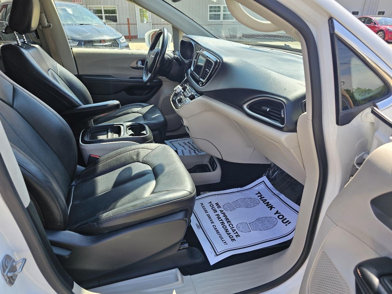 Chrysler Pacifica Touring-L 2020