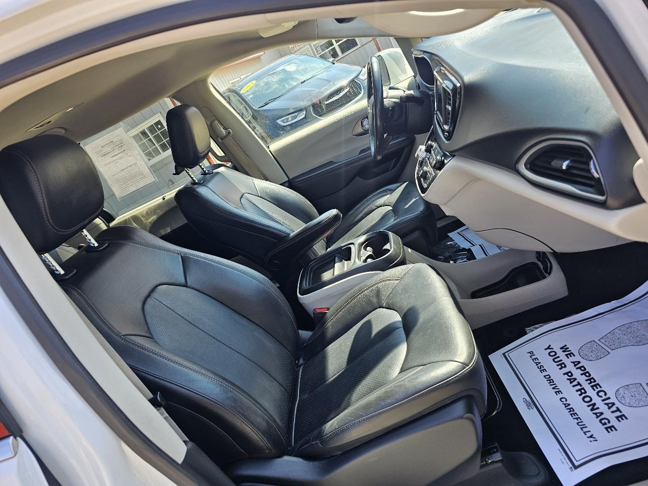 Chrysler Pacifica Touring-L 2020