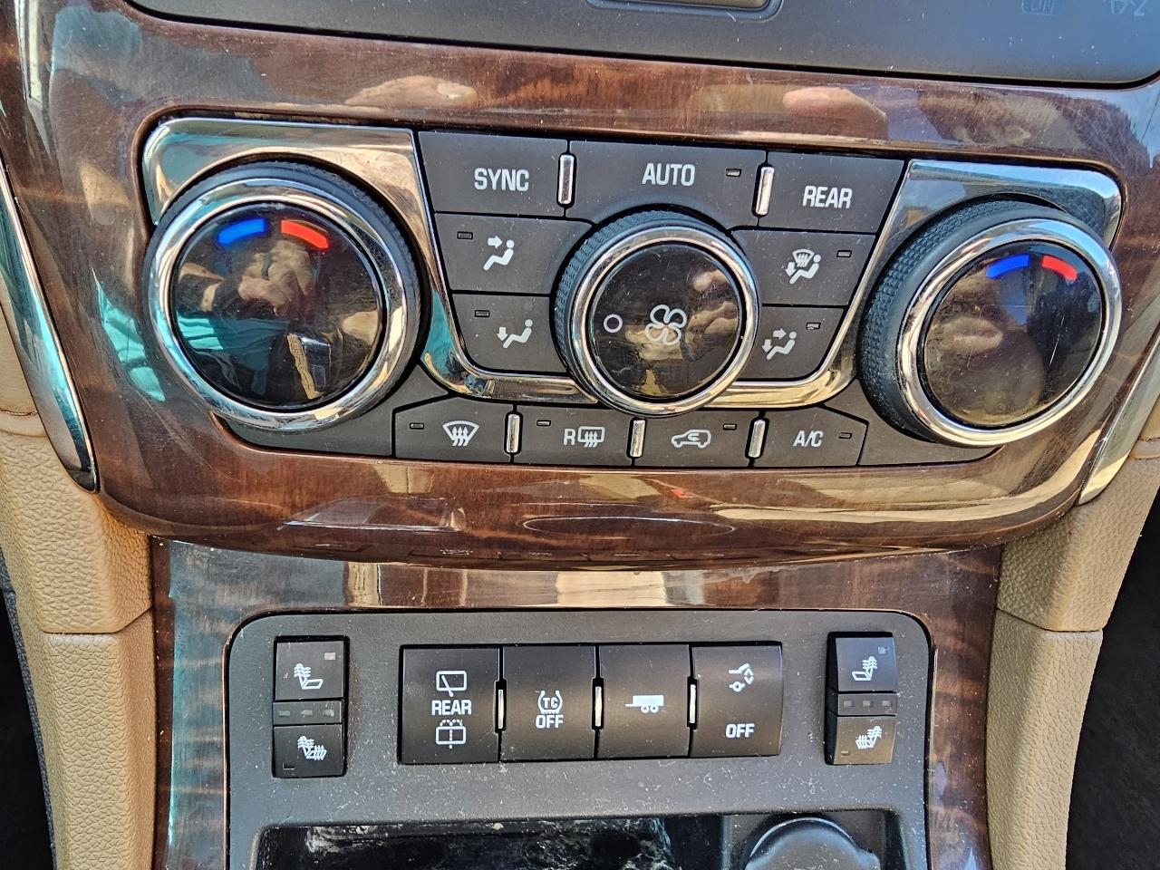 Buick Enclave Leather FWD 2013