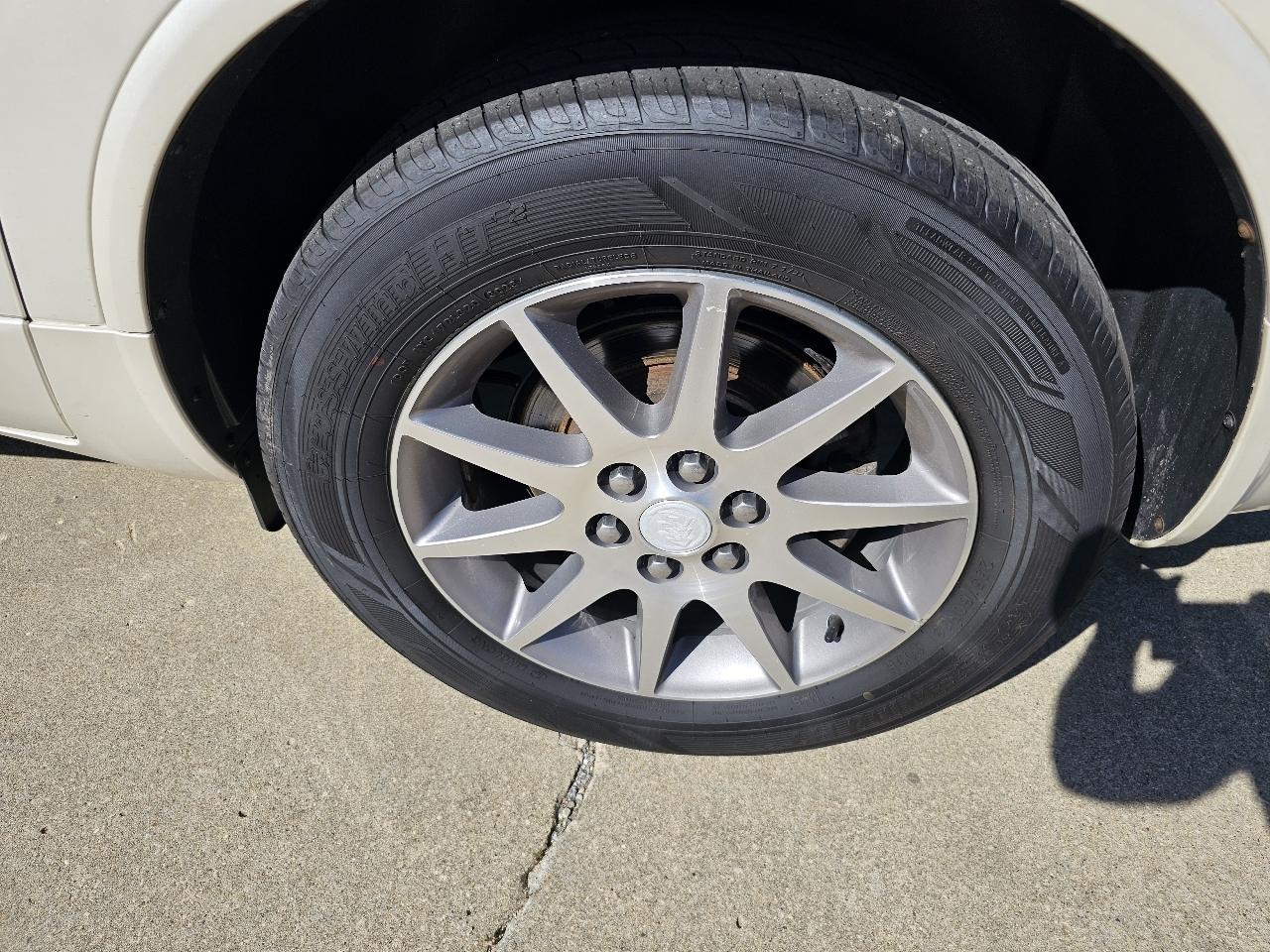 Buick Enclave Leather FWD 2013