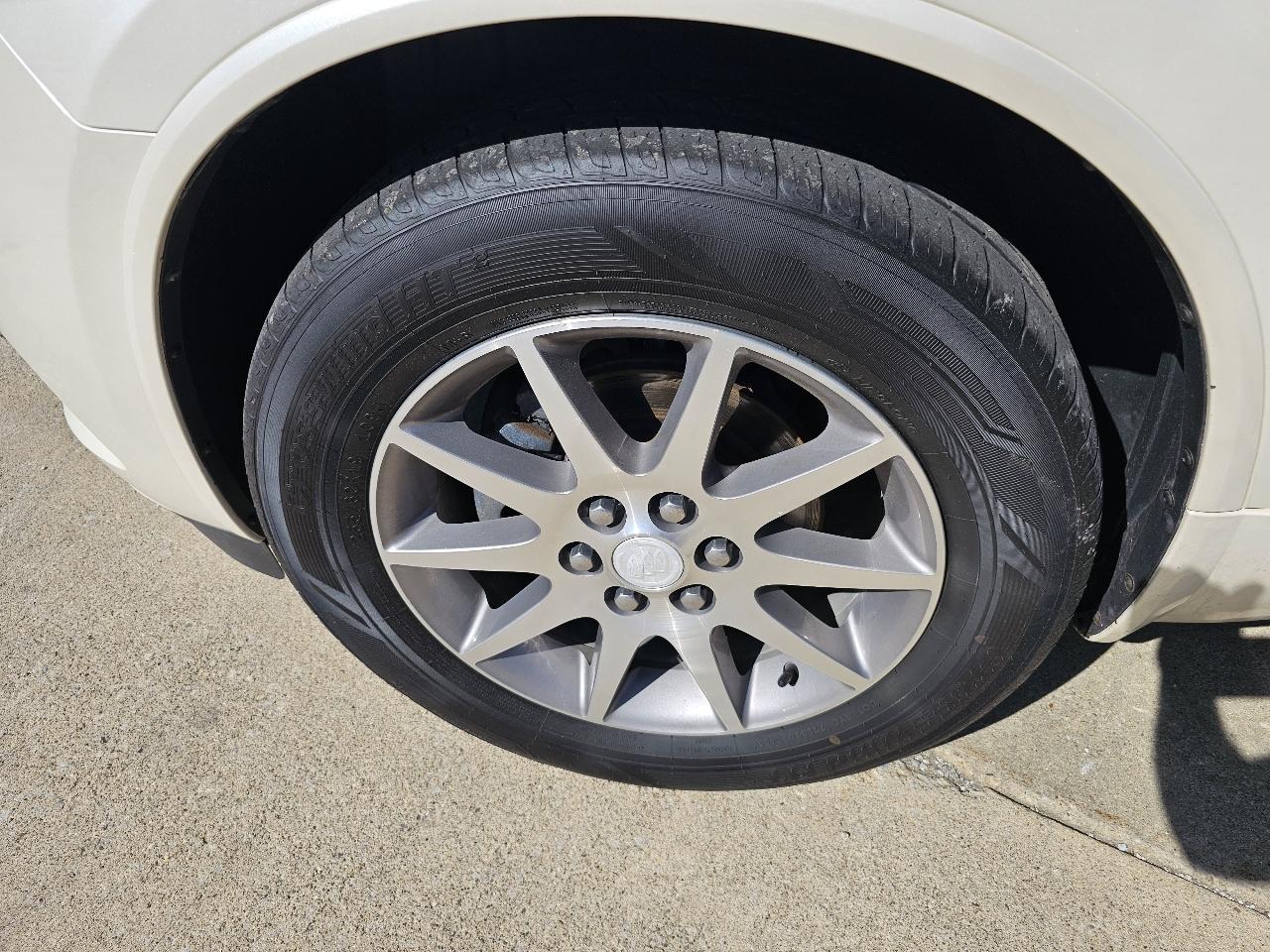 Buick Enclave Leather FWD 2013