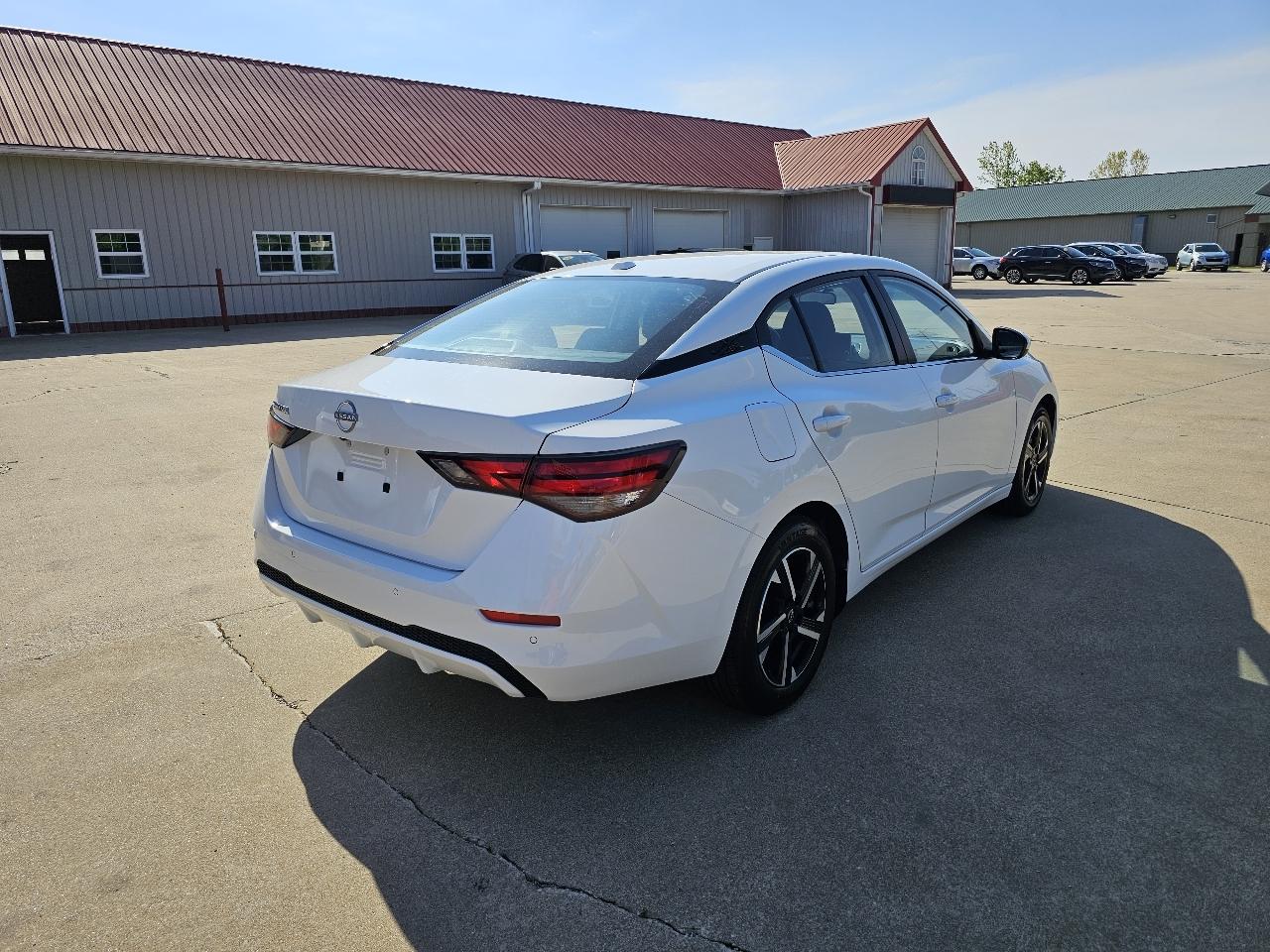 Nissan Sentra SV 2025