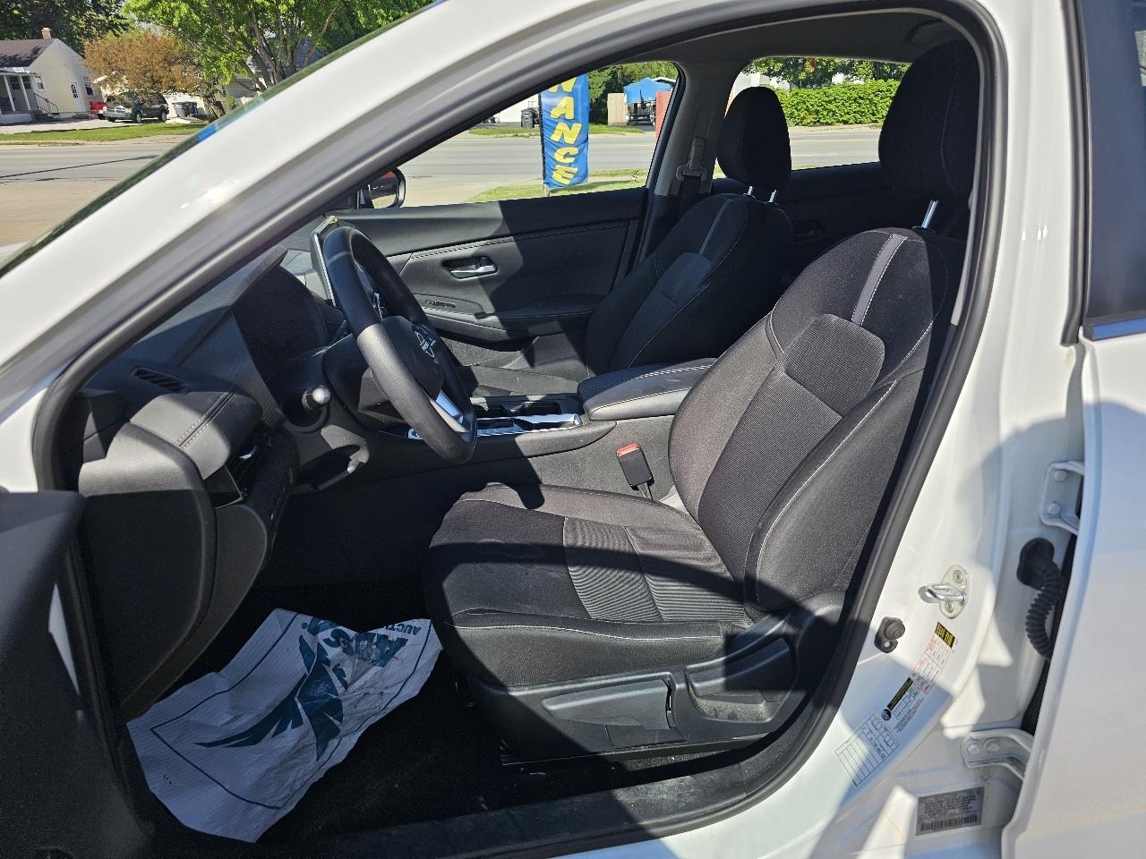 Nissan Sentra SV 2025