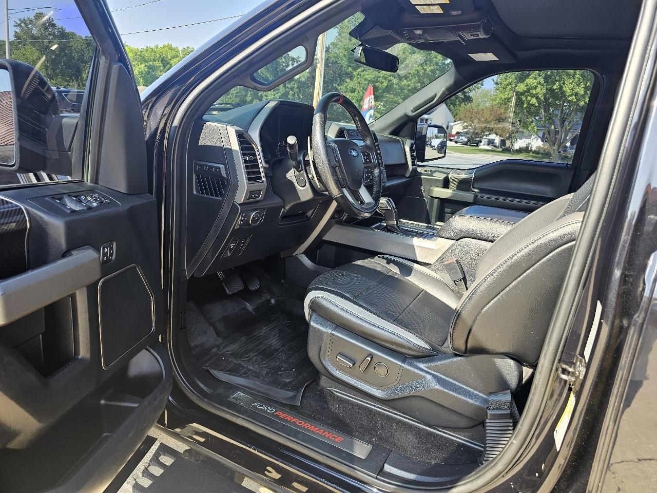 Ford F-150 Raptor SuperCrew 4WD 2020