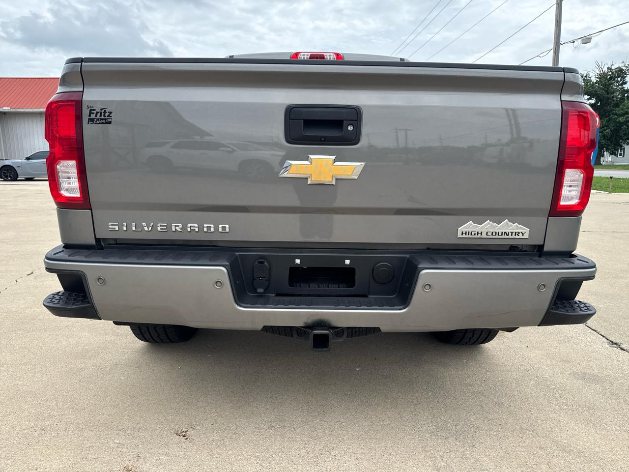 Chevrolet Silverado 1500 4WD Crew Cab 143.5" High Country 2017