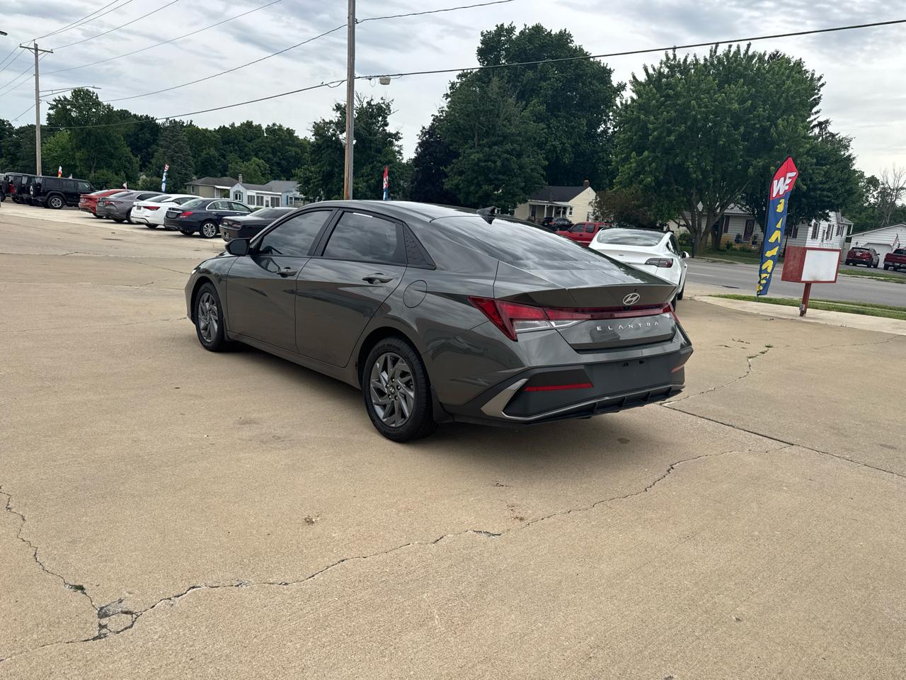 Hyundai Elantra SEL 2024