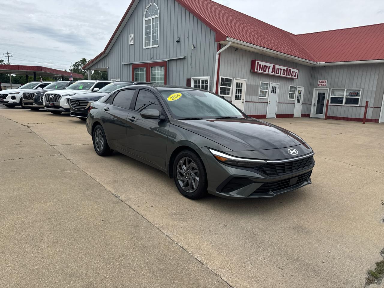 Hyundai Elantra SEL 2024