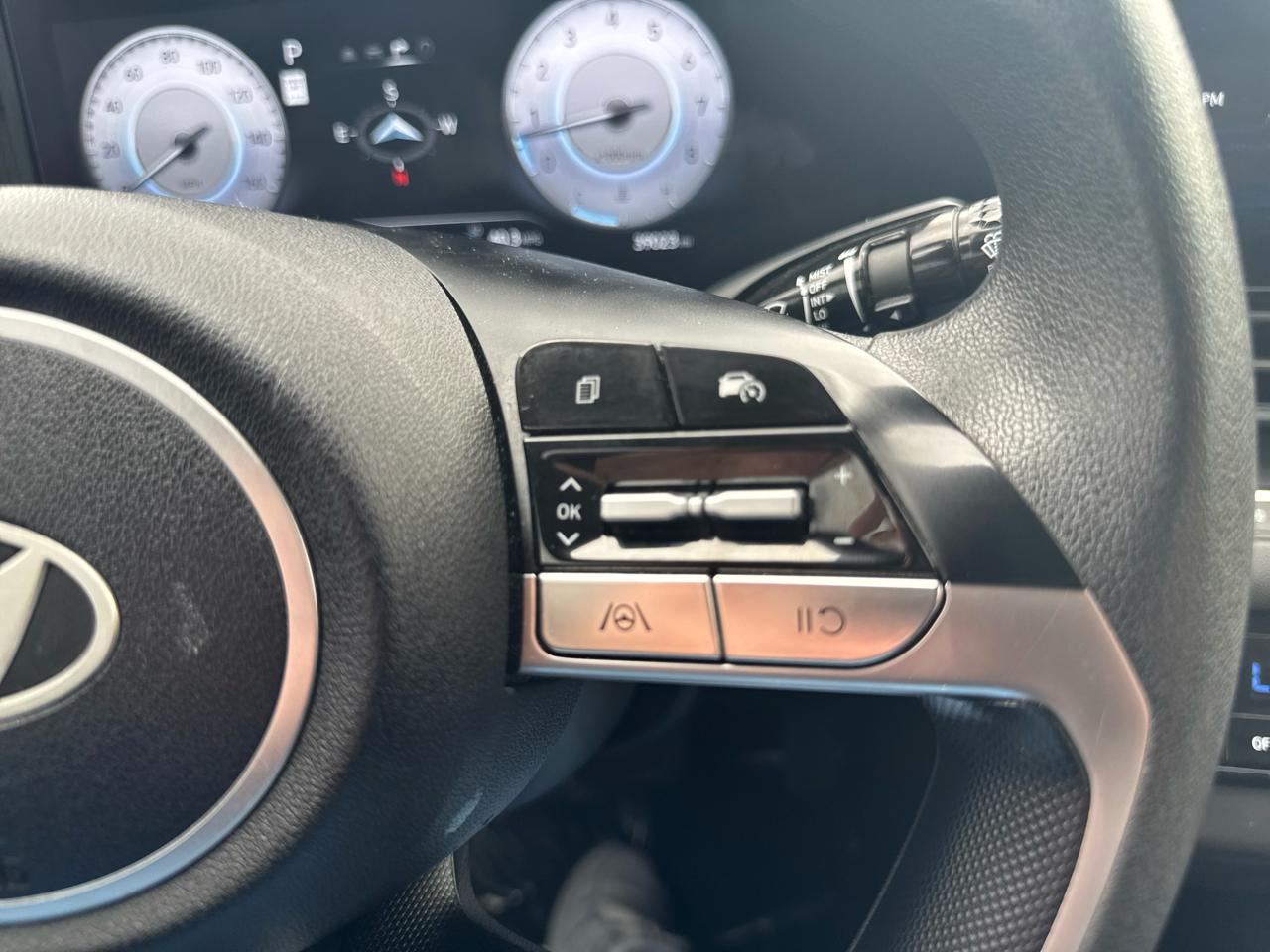 Hyundai Elantra SEL 2024