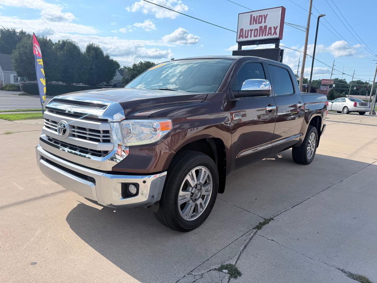 Toyota Tundra Platinum CrewMax 5.7L FFV 4WD 2015