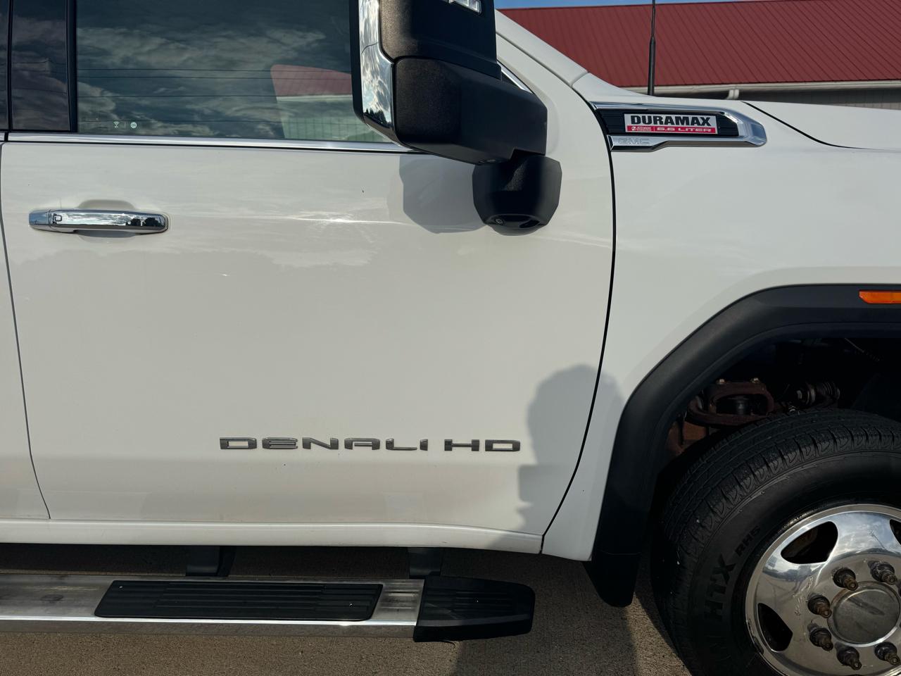 GMC Sierra 3500HD Denali Crew Cab Long Box 4WD 2023