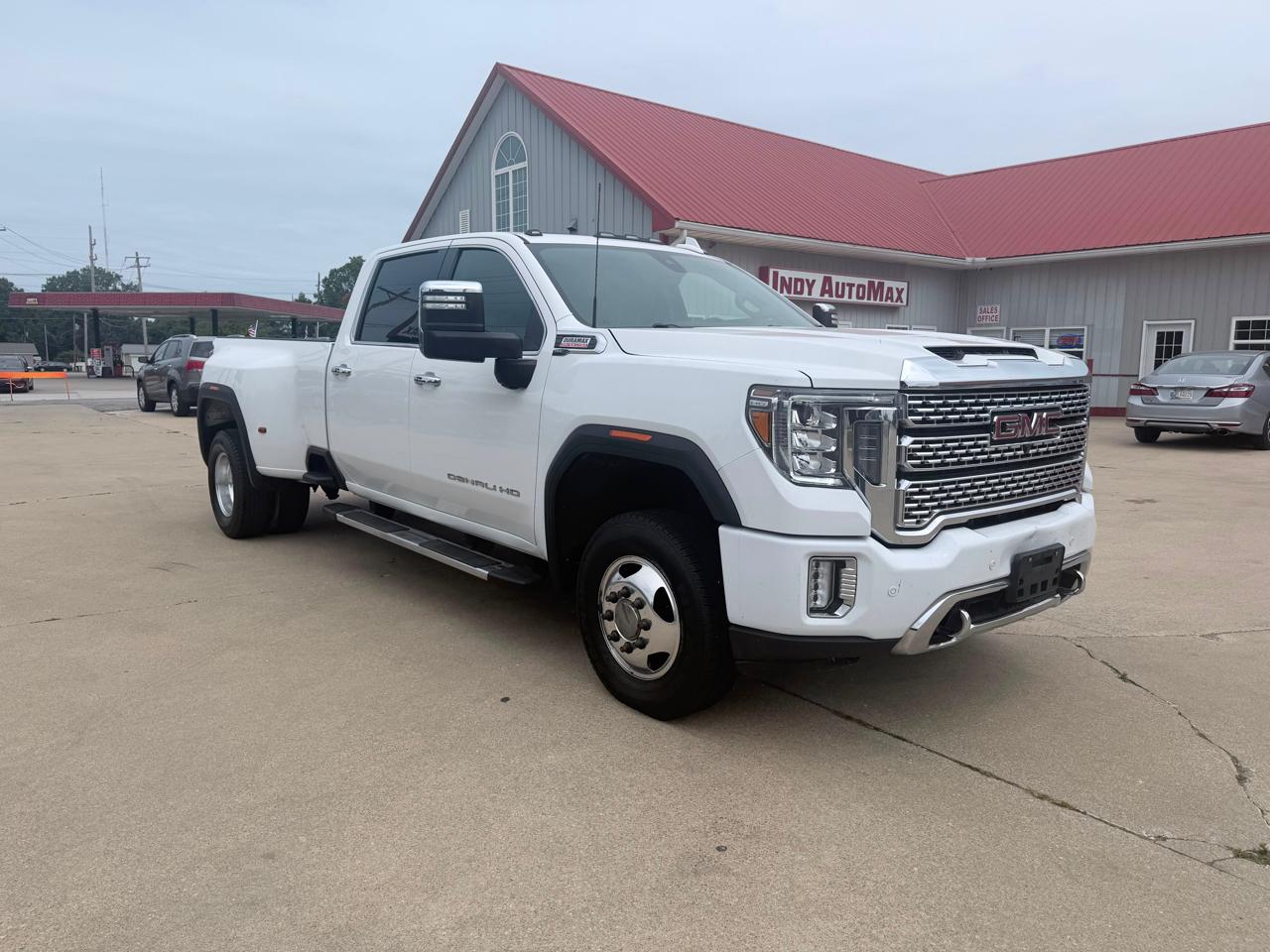 GMC Sierra 3500HD Denali Crew Cab Long Box 4WD 2023