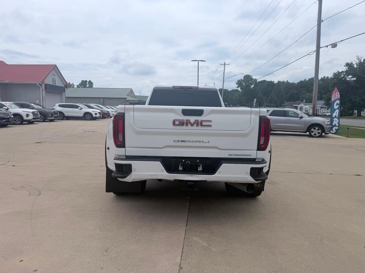 GMC Sierra 3500HD Denali Crew Cab Long Box 4WD 2023