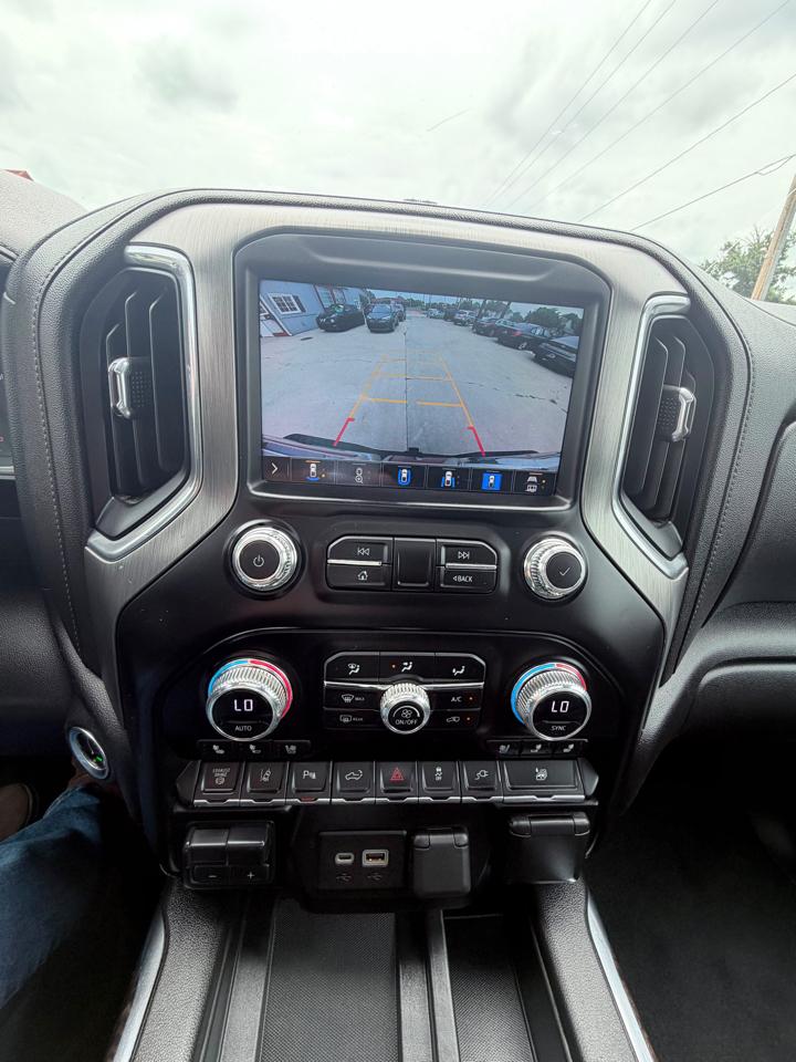 GMC Sierra 3500HD Denali Crew Cab Long Box 4WD 2023