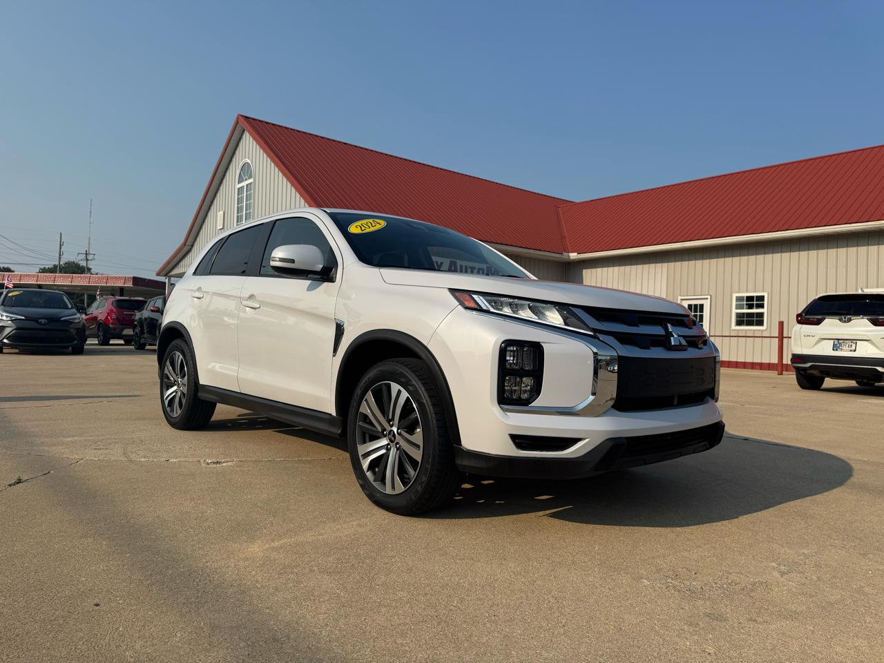 Mitsubishi Outlander Sport 2.0 ES 4WD 2024