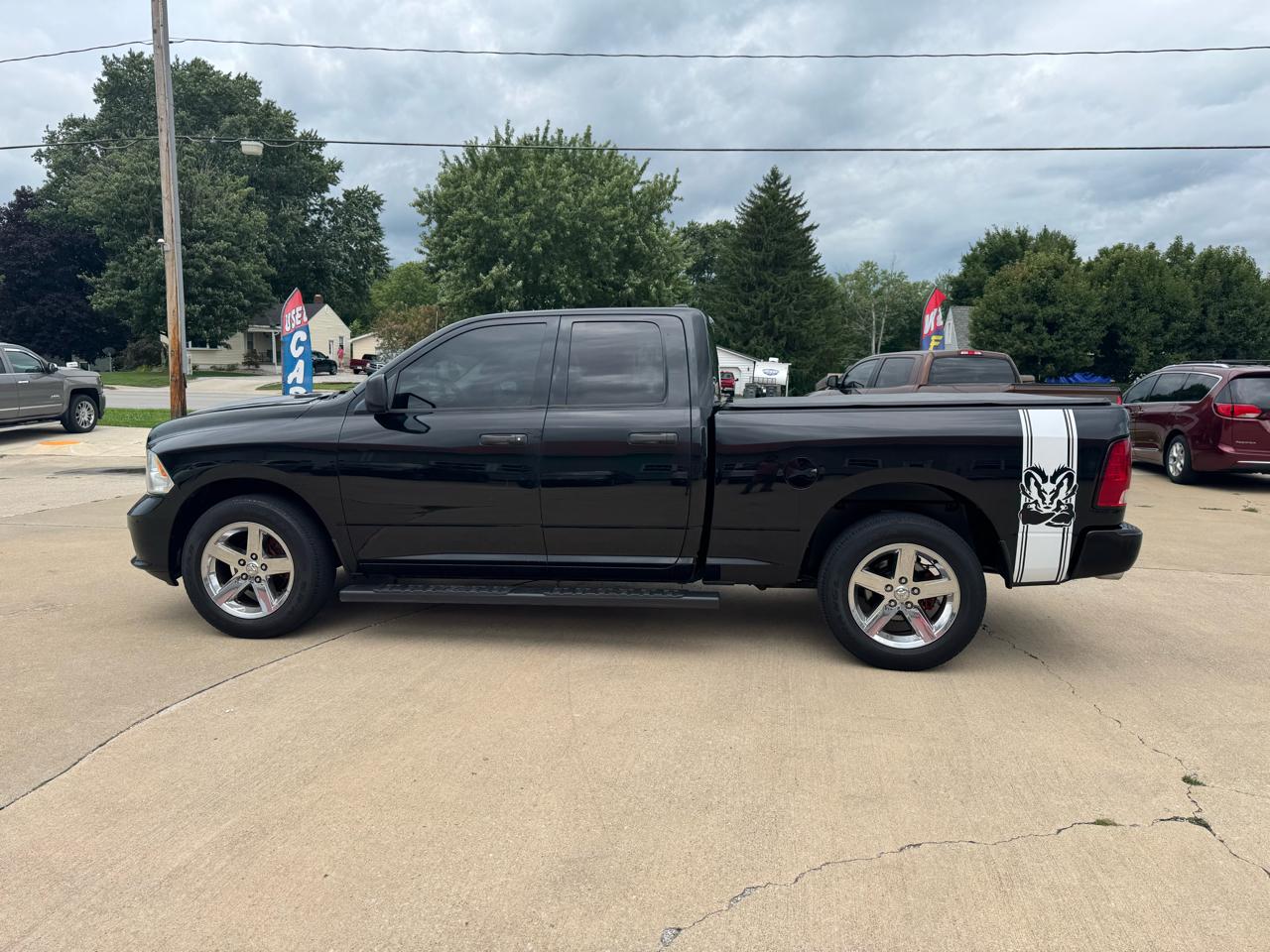 RAM 1500 Tradesman Quad Cab 2WD 2013
