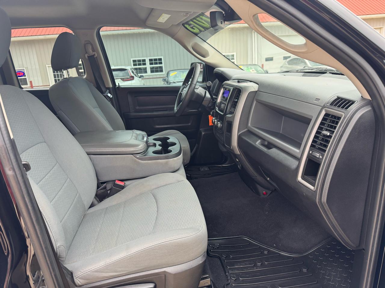 RAM 1500 Tradesman Quad Cab 2WD 2013