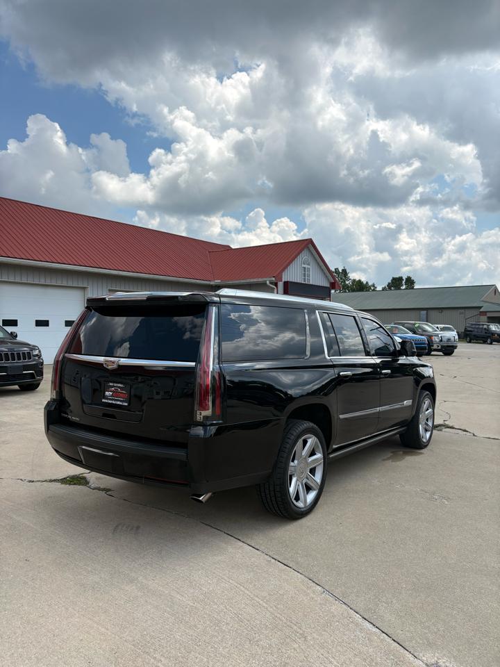 Cadillac Escalade ESV Premium 4WD 2016