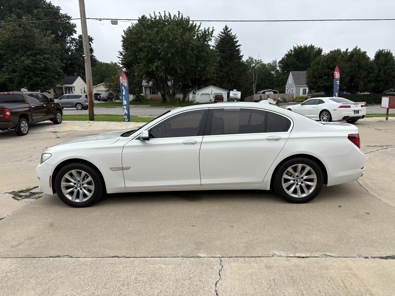BMW 7-Series 740Li xDrive 2013