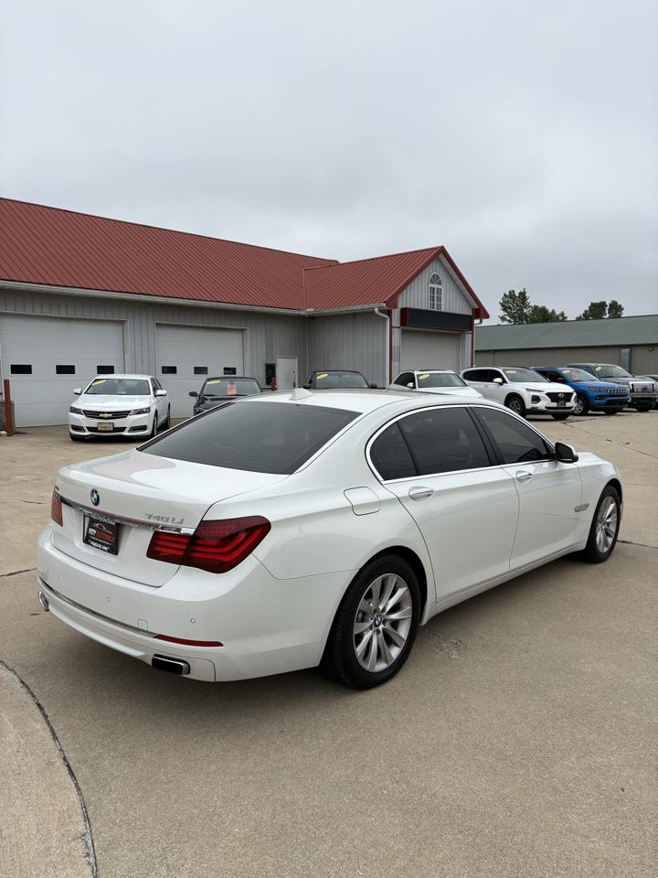 BMW 7-Series 740Li xDrive 2013