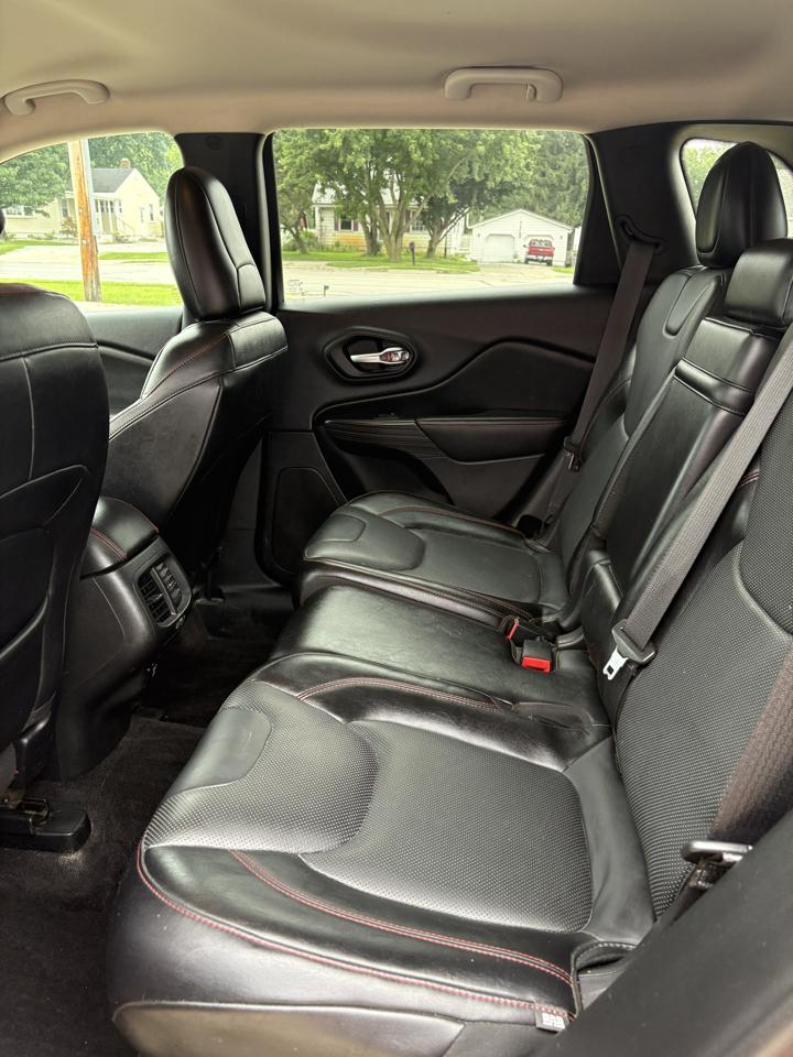 Jeep Cherokee Trailhawk 4WD 2015