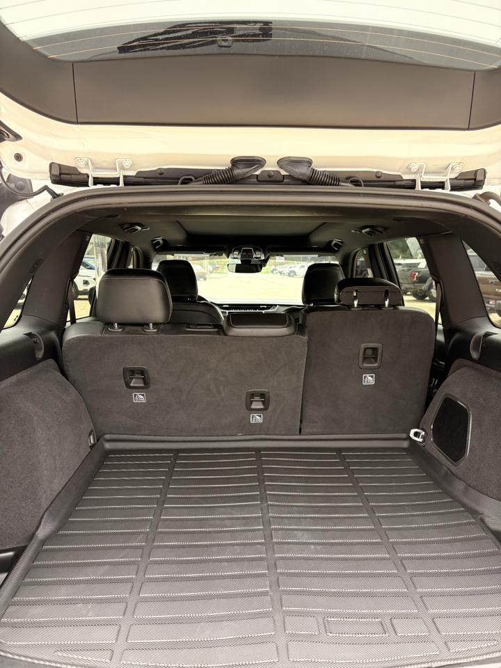 Jeep Grand Cherokee Overland 4WD 2022